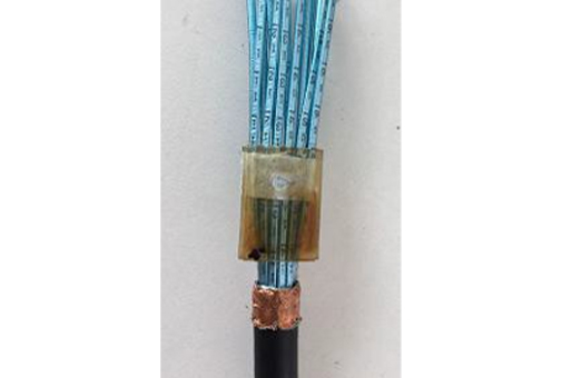 高速數據線